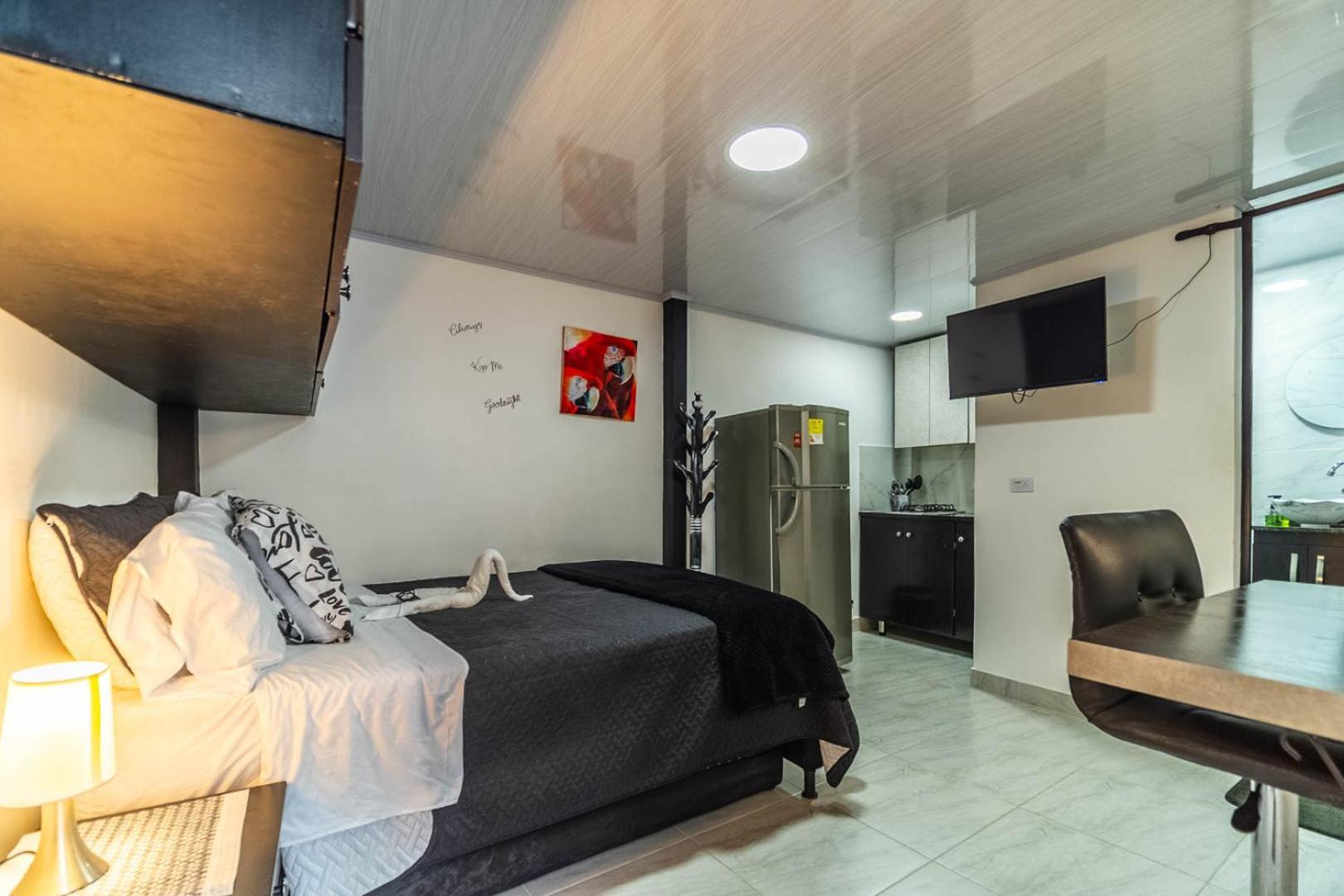 Edificio Santamarta Medellin Hotel ภายนอก รูปภาพ